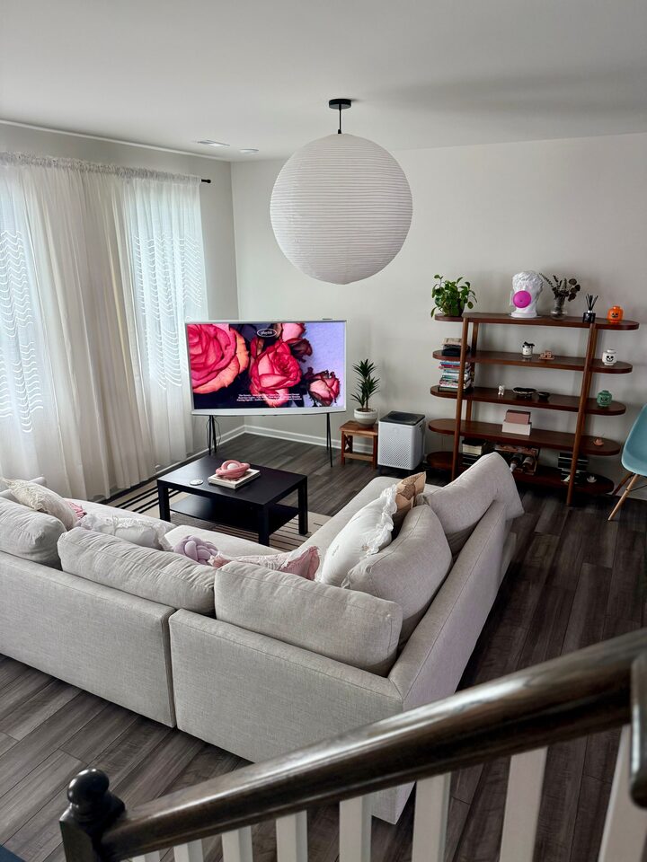 short form carousel card thumbnail