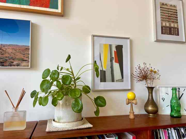 I'm a plant mom! I love taking care of plants.
#lowbookshelves #livingroomdecor #wallart