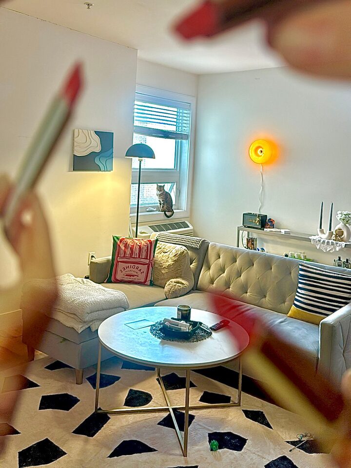 short form carousel card thumbnail