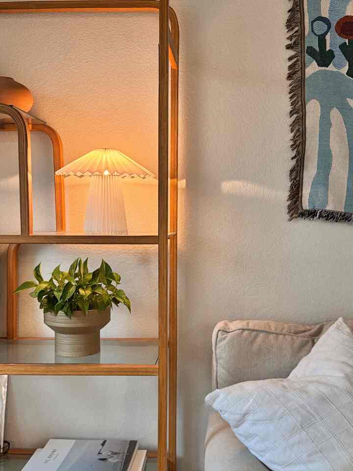 Cozy glow season is here 🍁 Thanks to my new IKEA lamp, my space feels perfectly fall-ready 🛋️

#falldecor #fallvibes #autumndecor #simplefall #fallinspiration  
#ikeahome #cozycorners #homedetails #fallready #softlighting