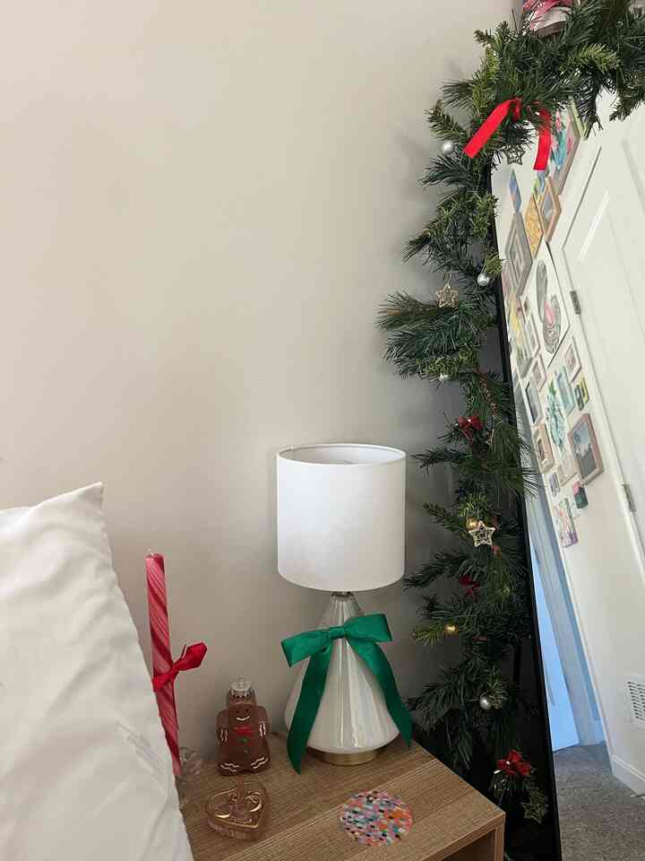 getting all ready for christmas! #christmasdecor #christmas #christmasdecoration #bedroom #bedroomdecoration #holiday #holidaydecor 