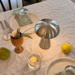Warm light, gentle shadows, and a table that feels extra cozy🕯️💫
#OhouseGlow #holidayhosting #gatherandglow #friendsgiving #thanksgivingdecor #cozyhome #cozycorners #glowseason #homeinspiration #tablesetting 