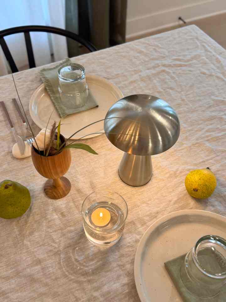 Warm light, gentle shadows, and a table that feels extra cozy🕯️💫

#OhouseGlow #holidayhosting #gatherandglow #friendsgiving #thanksgivingdecor #cozyhome #cozycorners #glowseason #homeinspiration #tablesetting 