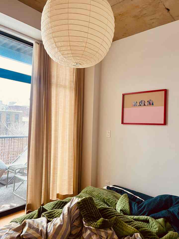 Cozy bedroom in winter

#bedroomdecor #frameart