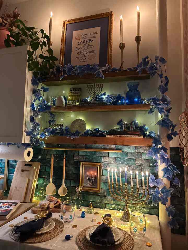Yesterday was the 8th night of Hanukkah! Here’s how I celebrated in my glowy warm dining nook 💙🕎 

#maximalism #diningroom #colorful #holidays 