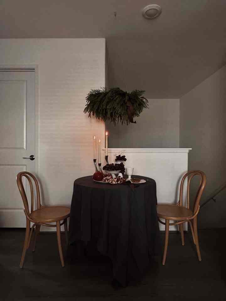Completed a Christmas-inspired table styling in the upstairs living room. 🌲


#OhouseTree 
#OhouseGather #Ohouseglow #Cozyhome #livingroom #livingroomdecor #livingroomdecoration #Holidayseason  #homecafe #christmasgarland #garland #christmasdecor #roundtable #tablecloth #tablesetting  #candle #candlelight #candleholder #tonchair 

