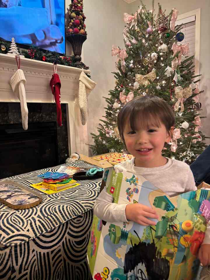 I have to say—​a little bit of silliness is absolutely a must 😆🎀 Especially on New Year’s Eve!



#cozyvibe #cozyhome #christmastree #newyearseve #winter #holidayvibe #christmasvibe 