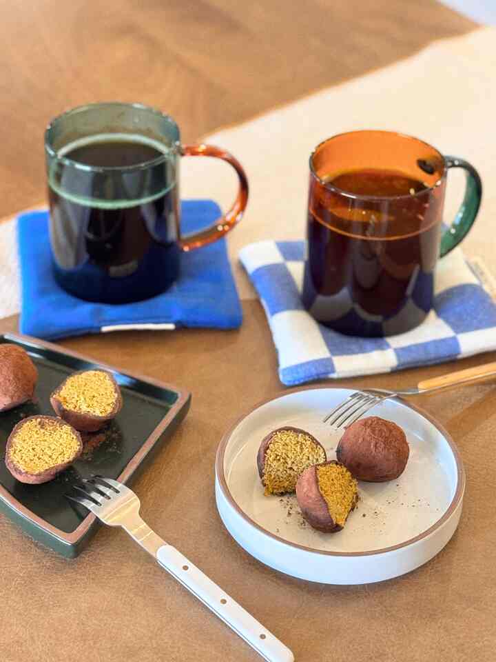 Afternoon coffee time with homemade chewy Dubai cookies 🤎
Fully recharged with caffeine and sugar to tackle the rest of the afternoon! 

#afternooncoffee #homemadecookies #chewycookies #coffeetime #bakinglife #sweetafternoon #cafemoments #lifestylebakes #cozyvibes #afternoontreats