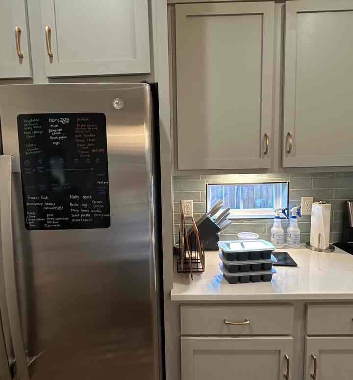 #mealprep #grocerylist #refrigeratorblackboard