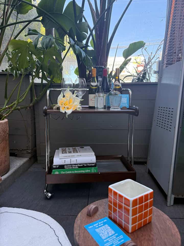 Tagged posts featuring Antique Wood Trolley with Glass Rack 2