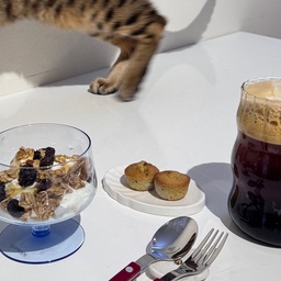 Jet lag mode: still productive!
#cutlery #kitchenware #ohousereset #tablestyling
