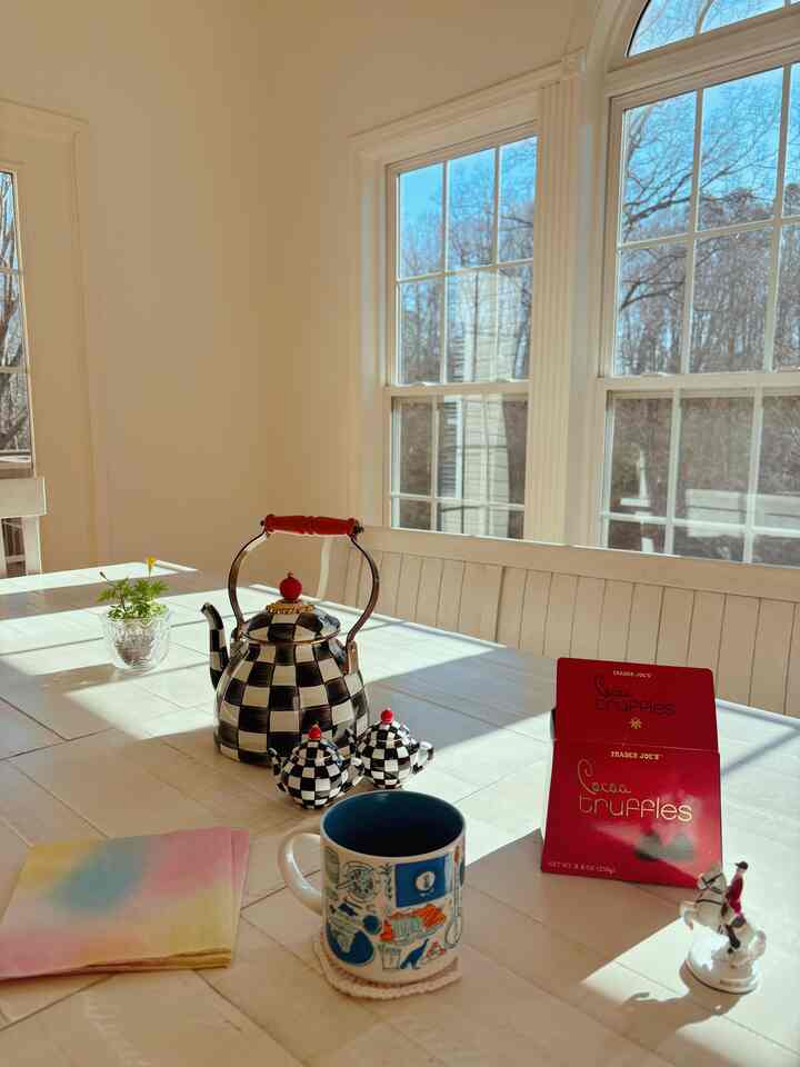 Would you come over here?☺️



#cozyhome #cozyvibe #dining #cottagecore #healingspot #homesweethome