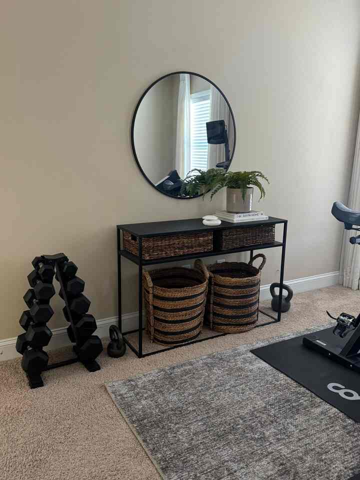 Having a dedicated space to workout in means no excuses!
#homegym #exercise #equipment