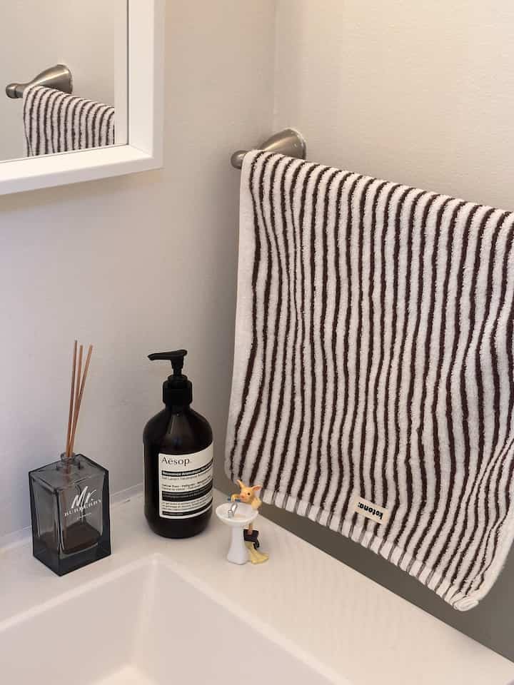 Tagged posts featuring TURBOKASTANJ Mirror 2