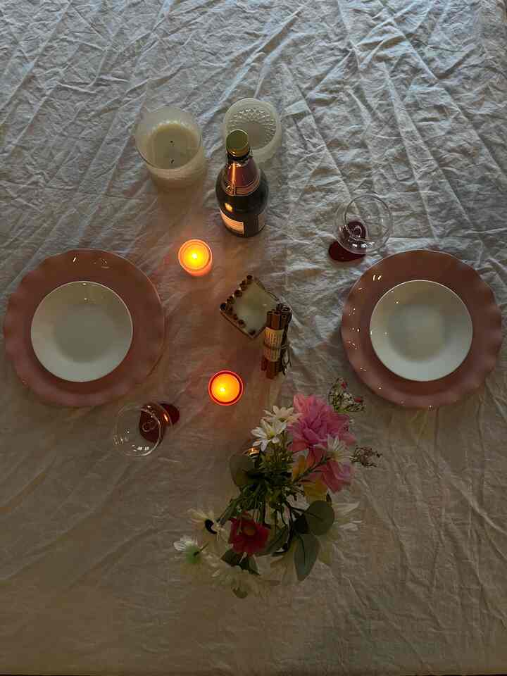 making my everyday dinner set up feel special #ohouseglow #ohouselove #ohousegather 