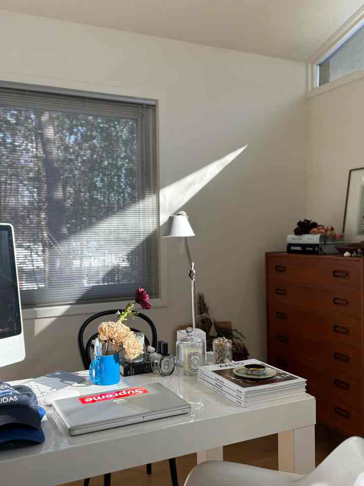 Sunny morning home office  #deskdecor #roomdecor 