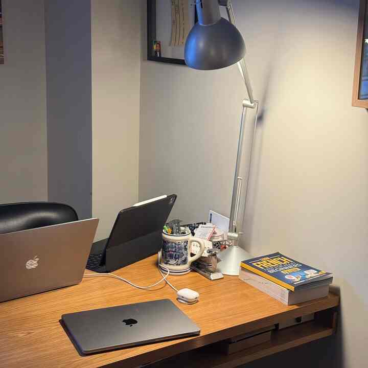 Office 💙

#office #homeoffice #eames #desk 