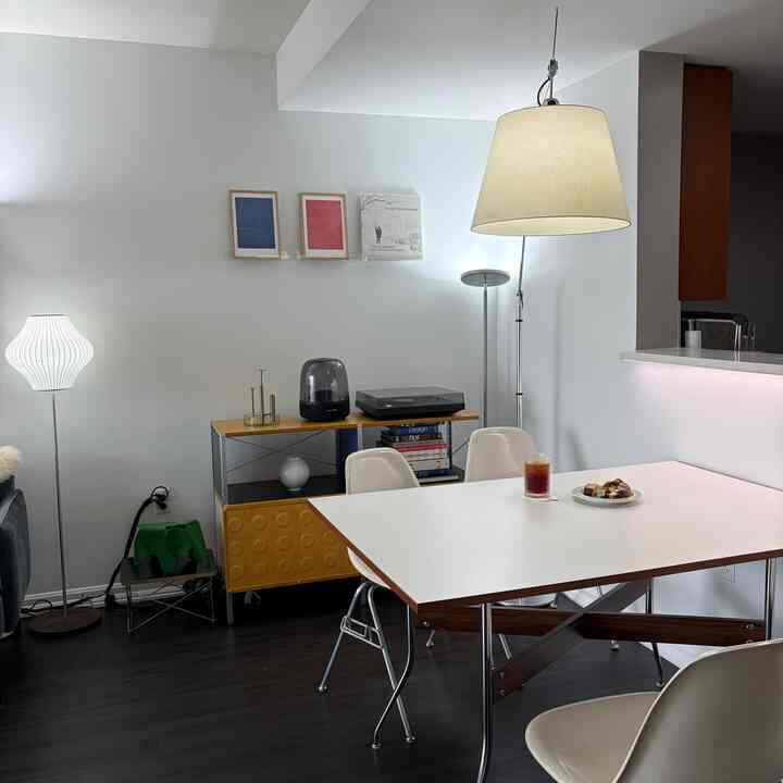 Cozy #hermanmiller #artemide