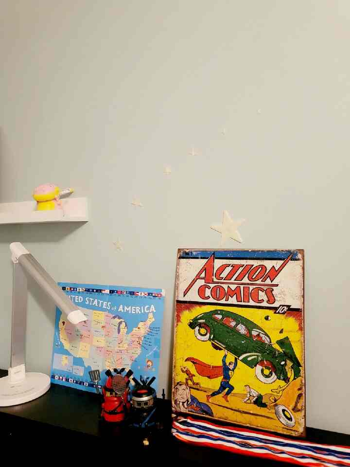 
My kid’s study desk is all ready for the 4th of July 🇺🇸✨
A few stars, and some red, white, and blue—he added his own creative touch to make it festive and fun. Love seeing his excitement for the holiday shine through in his little space! 🎇📝🎆

 #July4thDecor #July4Vibes #FourthDecor #IndependenceVibes #FestiveAtHome #July4thReady