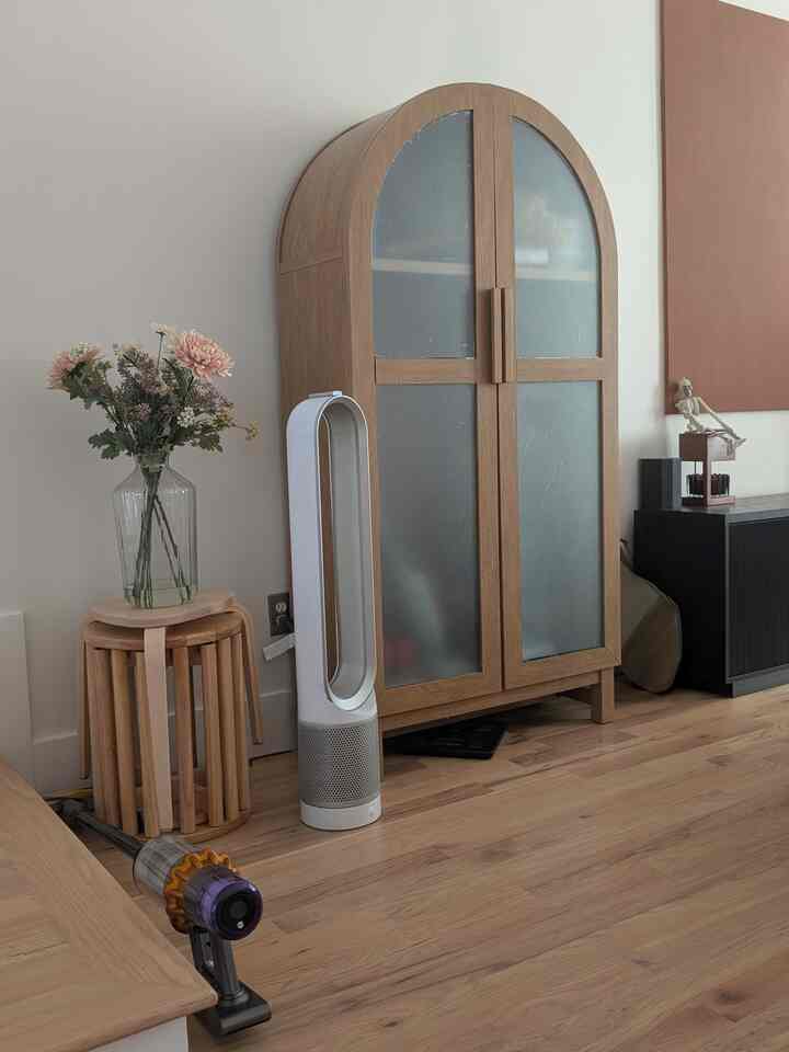 Membuat rumah Anda nyaman dan bersih sangat penting bagi semua tamu 🙂‍↕️🍃

#dyson #vacuum #airpurifier #wood