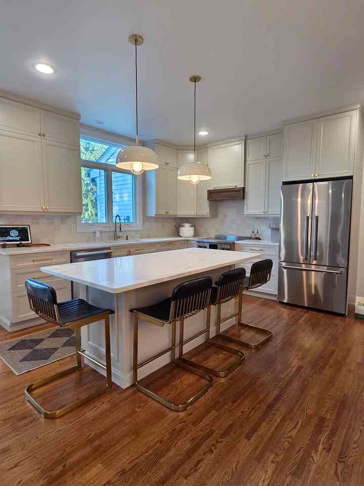 Love to see clean & ready kitchen in the morning. 
#kitchen #beigecabinet #sundaymorning