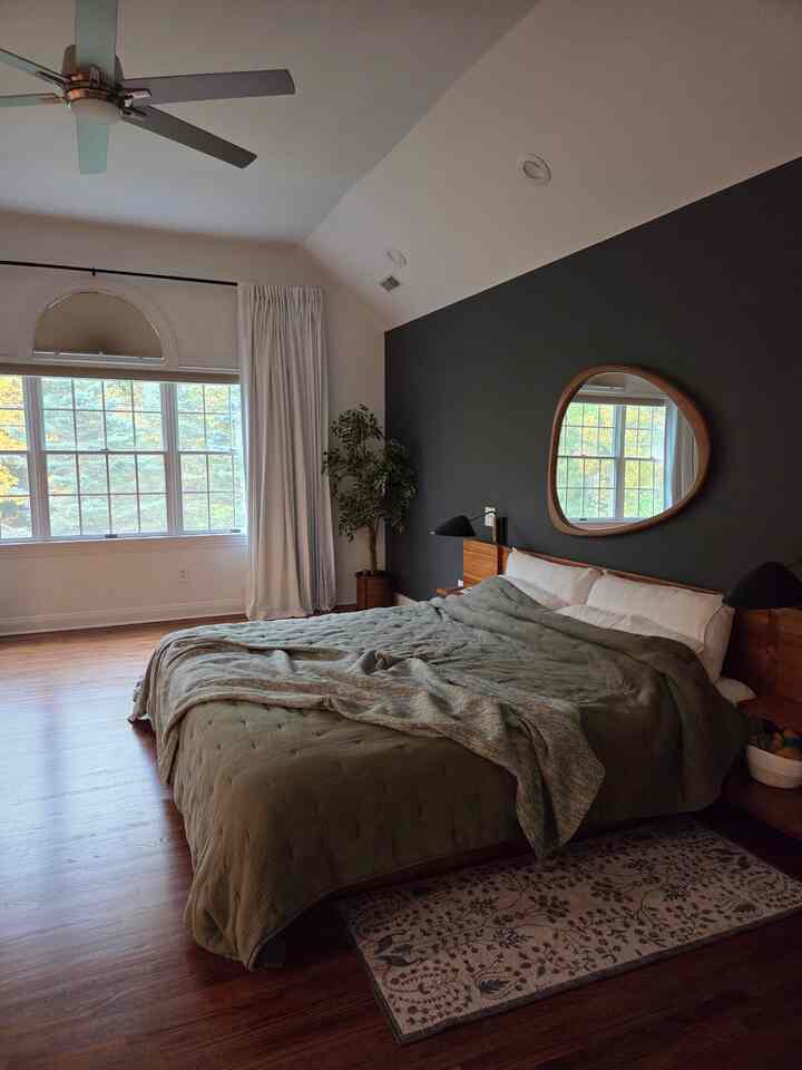 Selalu nyaman, selalu nyaman, selalu ada.
#walnutwood #simplebedroom