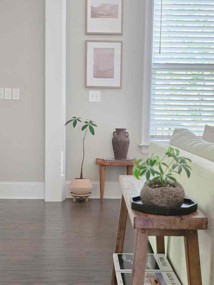 I found this cute & affordable planter (only $6.49) from Hobby Lobby! 
Small plant energy🌱. Big calm energy ☘️

#plantlover #livingroom #livingroomdecor #HobbyLobbyFinds #plants #livingroominterior #neutralhome #cozyhome #woodtone
