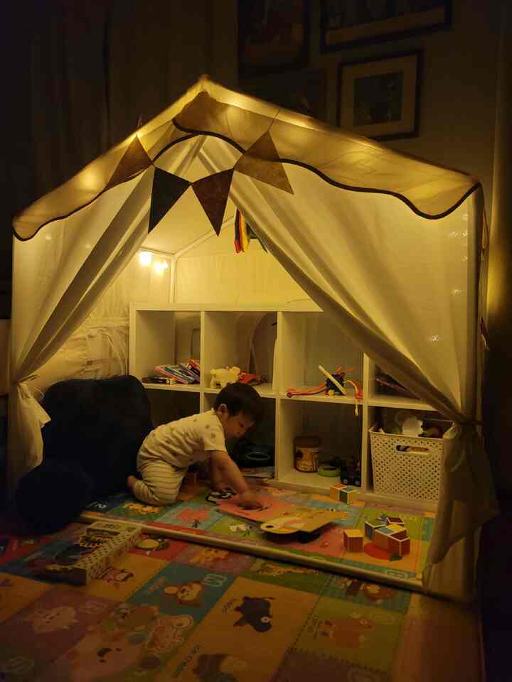 ✨ A Little Glow Goes a Long Way ✨
Even without candles, the warm string lights under the tent roof make this little corner feel magical. My toddler’s tiny world of toys, books, and quiet play turns into the coziest nighttime hideaway with just a soft glow. It’s amazing how lighting alone can transform a space. ✨

#OhouseGlow #OhouseGlowRecs #cozycorners #glowseason #homeinspiration