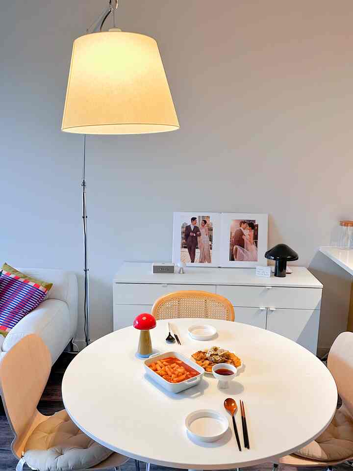 #smallkitchen 
#smallhouseinterior 
Cozy dining