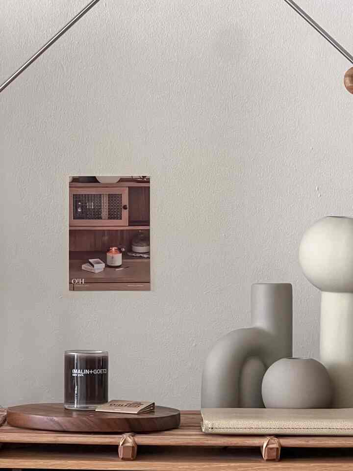 A sweet little gift from O!House—so touched that my photo was even turned into a postcard! Truly feeling the love.



#ohouse #candle #brown #woodenfurniture #WoodInterior #wood #Postcard 