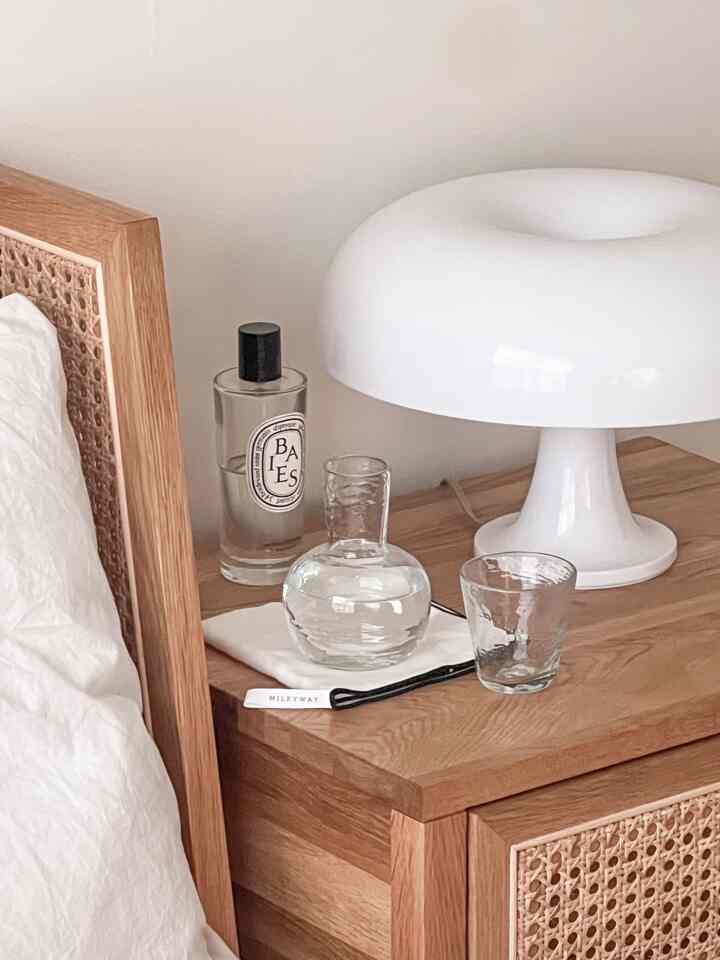 Got a small cup set for my bedside to sip water in the morning and at night. It cost less than 50 bucks, but the satisfaction feels like I spent 500!


#woodenfurniture #WoodInterior #wood #bedroominterior #bedding #masterbedroominterior 