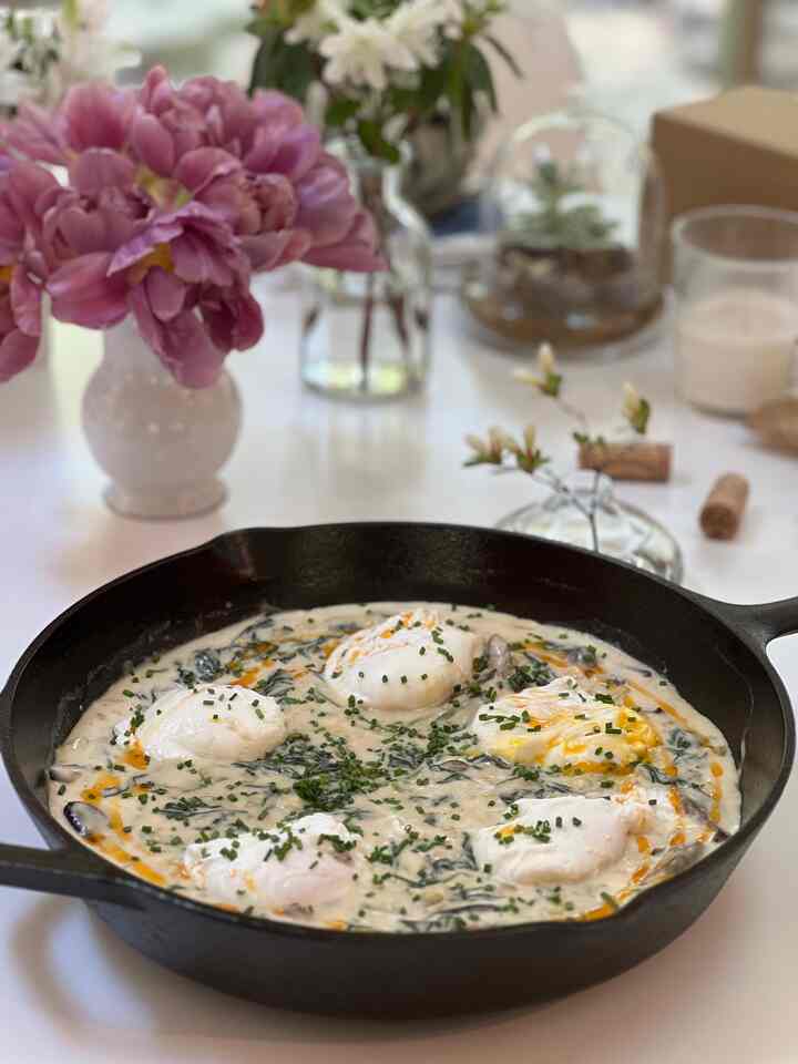 Potato Shakshuka morning #brunchtable #tablesetting #diningtable #brunch #diningroom #diningtablesecor