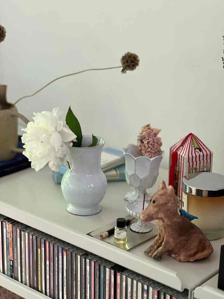 Vitsoe decor #wallshelf #shelvingsystem #walldecor #walldecoration #walldeco 