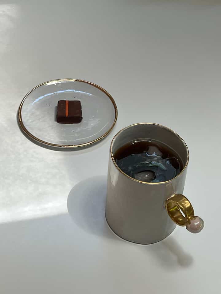 Coffee and Chocolate #onthetable #astierdevillatte #knoll #knolltable #sasrinentable