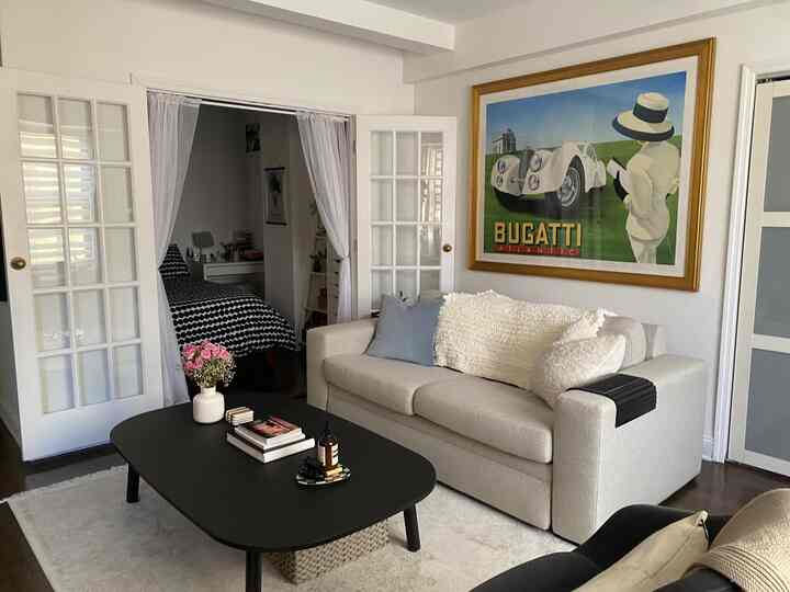 🏠Inside a 350 Sq Ft NYC Apartment with Smart Storage for Compact Living