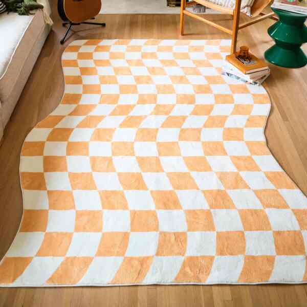 Yellow Wavy Checkered Rug (2 sizes)