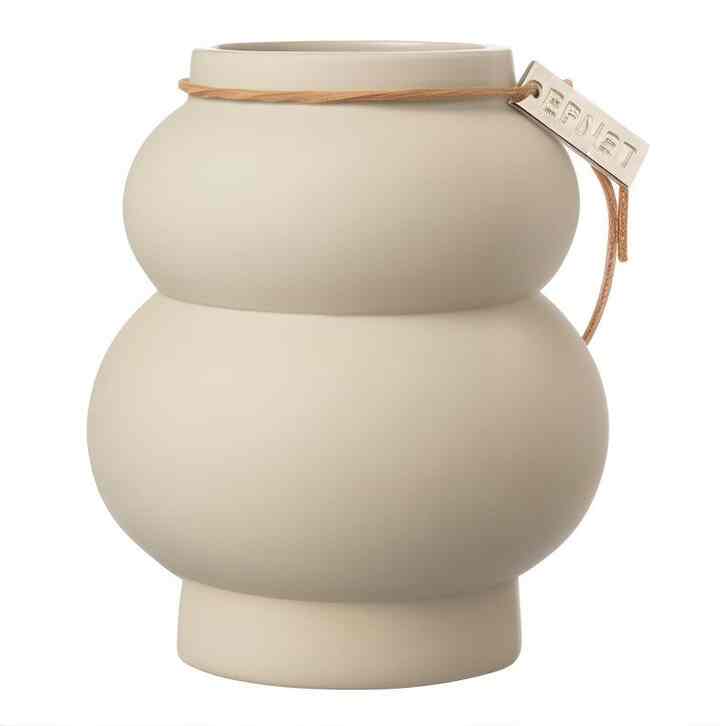 Curvy Vase