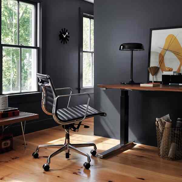 Eames Aluminum Group Chair (Multiple options)