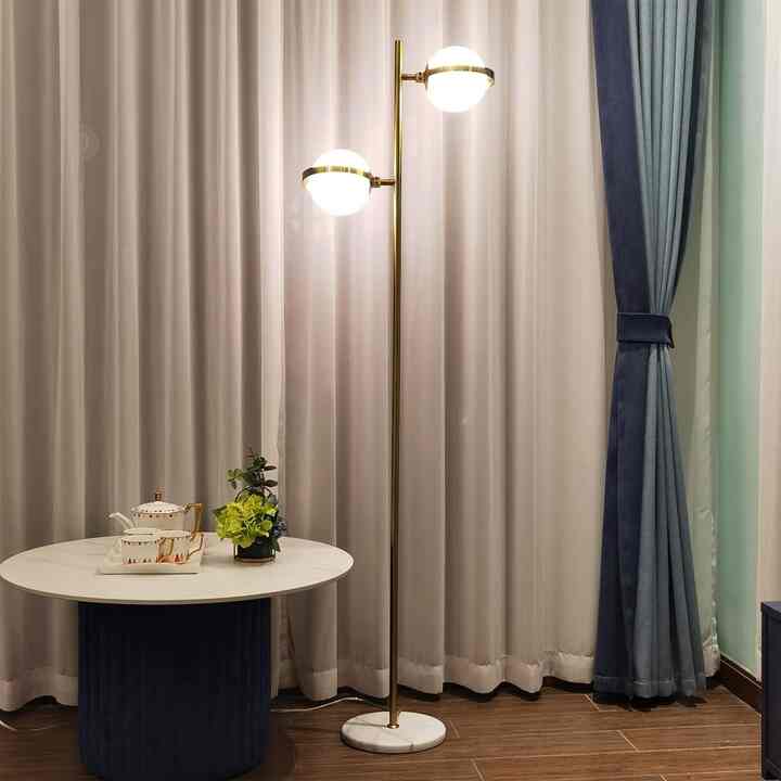 Mid-Century Modern Frosted Globes Floor Lamp