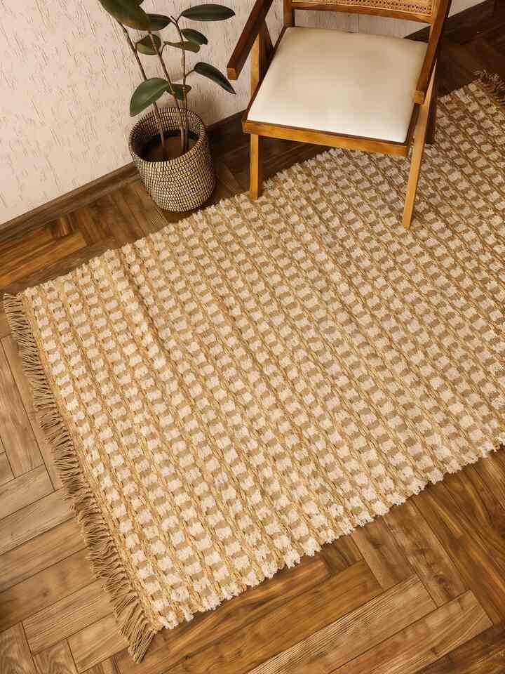 Natural Jute Scalloped Rug