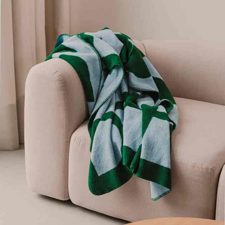 Gilli Blanket (2 colors)
