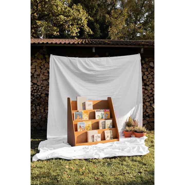 Montessori Kids Bookshelf
