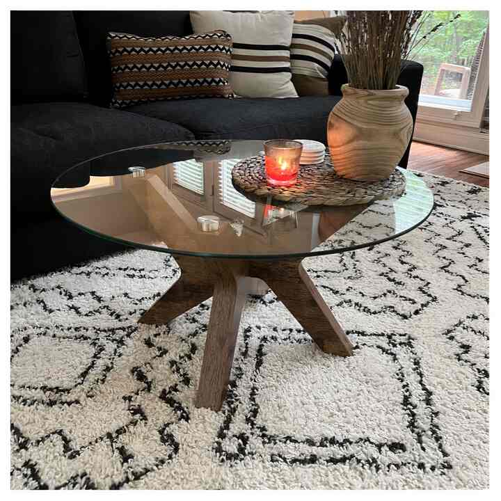 Layers of texture and warmth. Love this coffee table setup. ✨ #coffeetabledecor #texture #homedetails #cozyvibes