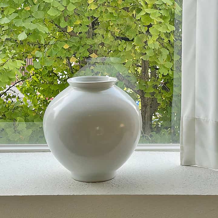 Moon Jar Vase (Multiple options)