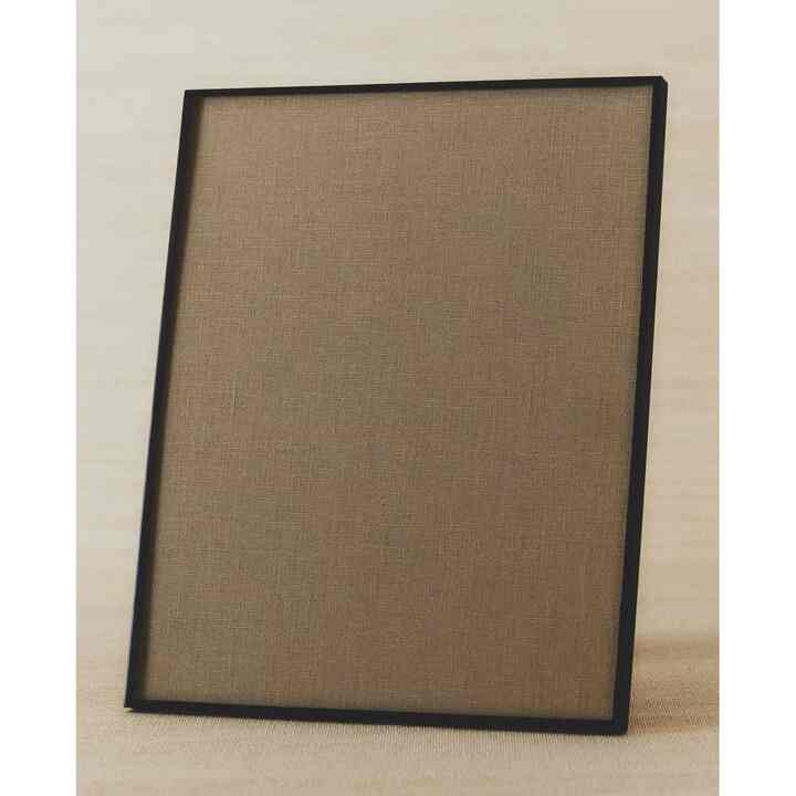 Black Metal Picture Frame 