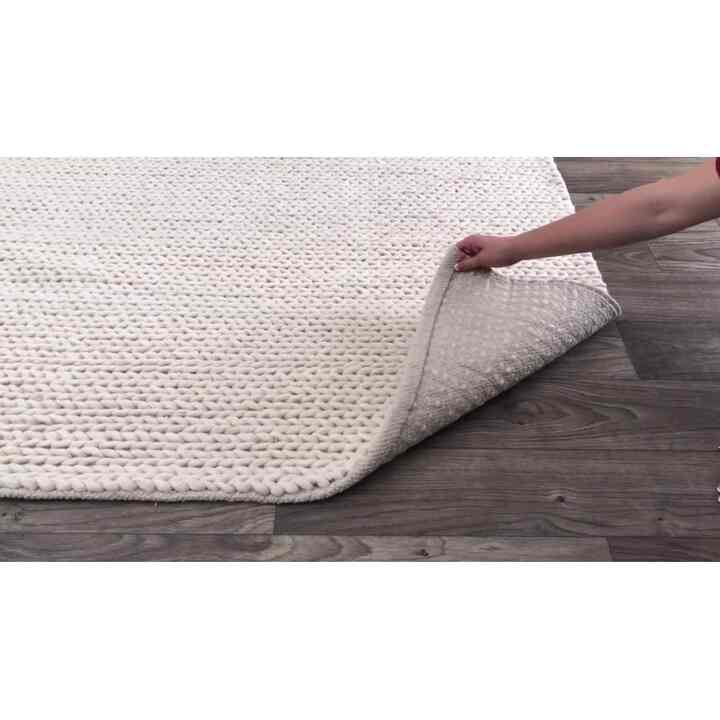 Caryatd Chunky Woolen Runner Rug