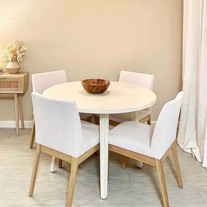 Dining nook decor #diningchairs #roundtable #woodenbowl 