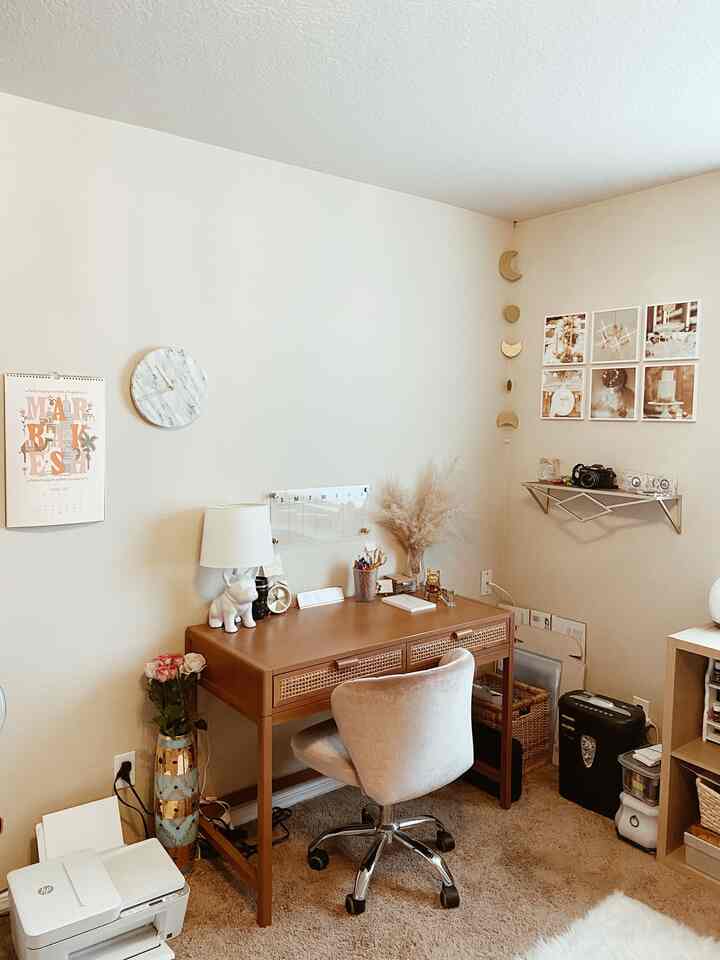 <span pretendard="" variable",arial;font-weight:normal;font-style:normal;color:#2f3438;"="" data-sheets-root="1" style="color: rgb(0, 0, 0); letter-spacing: normal; font-size: 11pt;"><span style="font-size: 11pt; font-family: Arial; color: rgb(47, 52, 56);">Work from home office </span><span style="font-size: 11pt; font-family: Arial; color: rgb(47, 52, 56);"><a class="in-cell-link" target="_blank" href="https://content.ohouse.com/hashtags/velvetchair">#velvetchair</a></span><span style="font-size: 11pt; font-family: Arial; color: rgb(47, 52, 56);"> </span><span style="font-size: 11pt; font-family: Arial; color: rgb(47, 52, 56);"><a class="in-cell-link" target="_blank" href="https://content.ohouse.com/hashtags/office">#office</a></span><span style="font-size: 11pt; font-family: Arial; color: rgb(47, 52, 56);"> </span><span style="font-size: 11pt; font-family: Arial; color: rgb(47, 52, 56);"><a class="in-cell-link" target="_blank" href="https://content.ohouse.com/hashtags/boho">#boho #c</a>lock</span></span>