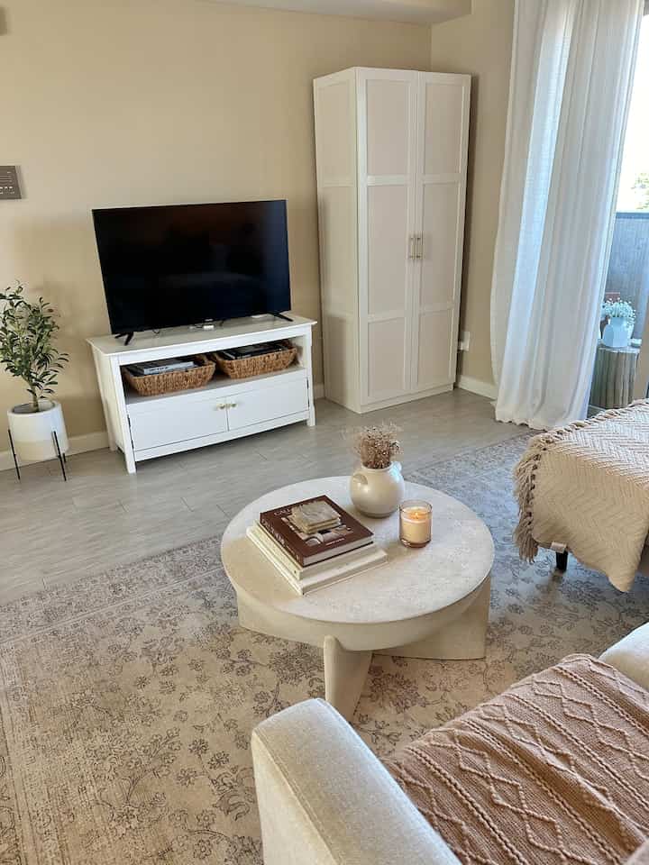 Another view of the living room #livingroom #neutrals #earthtones #browndecor #olivetree 