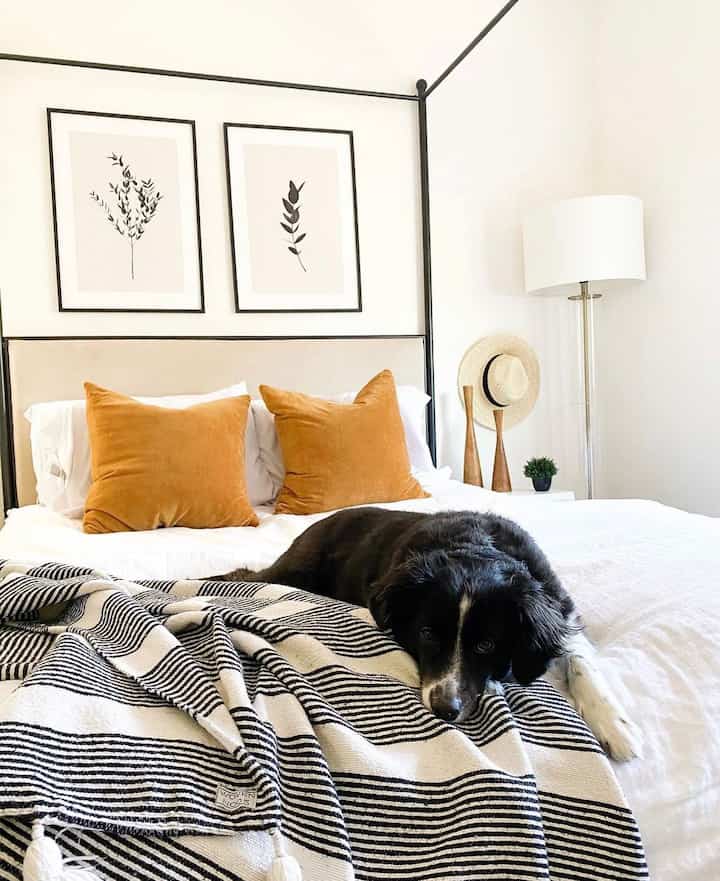 Guest Bedroom #guestroom #cozybedroom #modernart  #modernboho